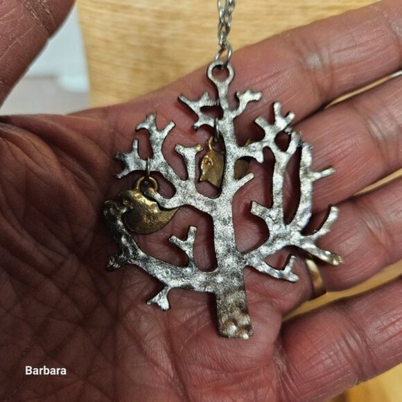2 Birds in a Silvertone Tree Pendant Necklace - Picture 3 of 5